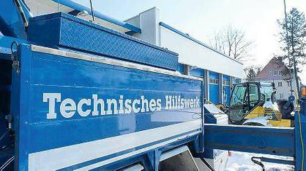 Neue Garage. Die sensible Rettungstechnik steht nun im Trockenen.