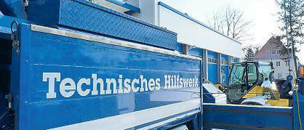 Neue Garage. Die sensible Rettungstechnik steht nun im Trockenen.