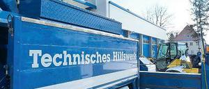 Neue Garage. Die sensible Rettungstechnik steht nun im Trockenen.
