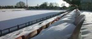 Nicht bespielbar? Oder doch? Das Bundesliga-Spiel zwischen Turbine Potsdam und dem FCR Duisburg wurde überraschend abgesagt.