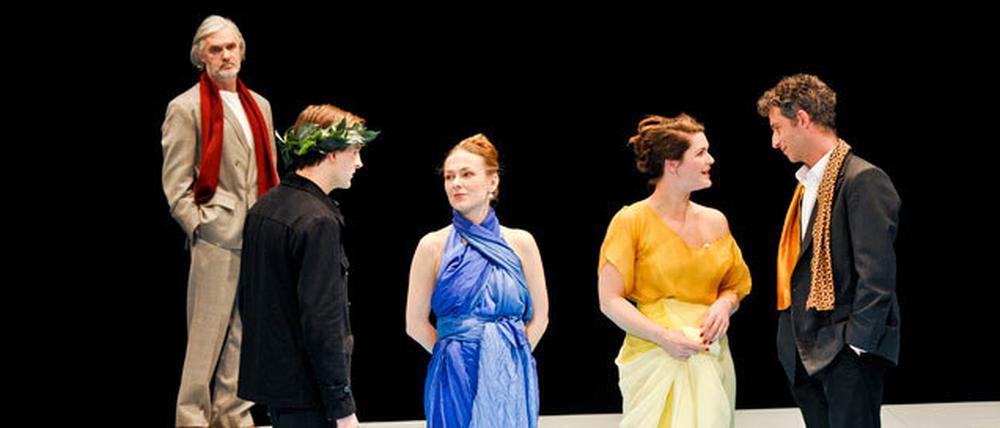 Im goldenen Käfig - Torquato Tasso im Potsdamer Schlosstheater.