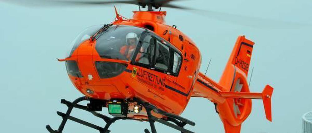Mit einem Rettungshubschrauber wurde der Vierjährige in ein Berliner Krankenhaus gebracht.