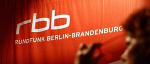 Beim Rundfunk Berlin-Brandenburg hat der Anruf des Regierungssprechers Thomas Braune für interne Debatten gesorgt.
