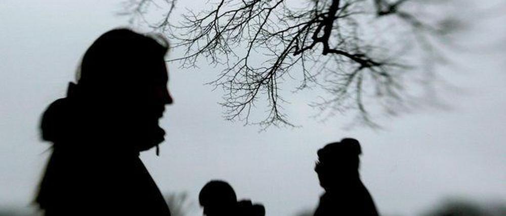 Depressionen und andere psychische Erkrankungen nehmen in Brandenburg zu - als Grund für Fehltage am Arbeitsplatz rangieren sie mittlerweile auf Platz vier.