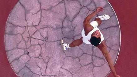 Runde Sache. Dieses Foto, das Christian Schenk beim Training auf Lanzarote zeigt, wurde 1991 zum „Sportbild des Jahres“ gekürt. Schenk lebt heute in Potsdam.