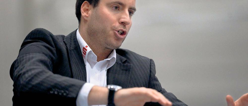 Optimistisch trotz schlechter Saison. Kai Buchmann schätzt seine Spieler als motiviert ein. „Sie wollen zeigen, dass sie besser sind, als der Tabellenplatz aussagt“, meint er und mahnt ihre Verpflichtungen gegenüber dem Verein und den Fans an.