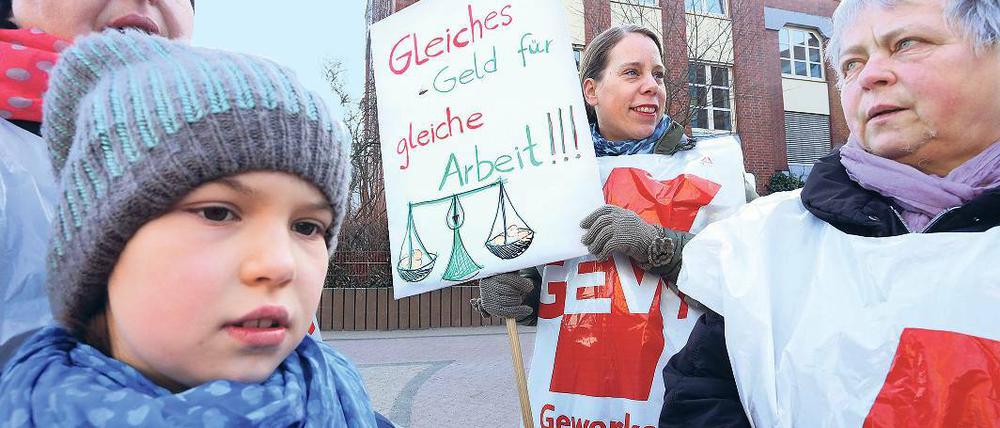 Heute kein Unterricht. Auch vor Berliner Schulen wurde demonstriert.