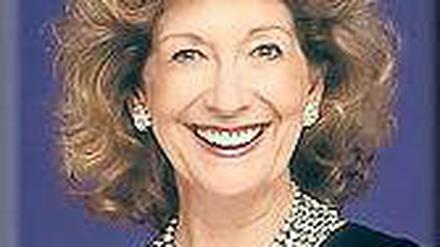Stimmlich wie schauspielerisch überzeugend. Dame Felicity Lott.