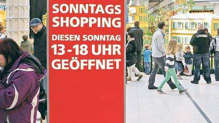 Shoppen am Sonntag: Wie hier im Sterncenter sollen Potsdamer künftig neunmal an Sonntagen in die Geschäfte strömen können. Unklar ist, ob das Land dies zulässt.