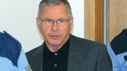 Der ehemalige Bürgermeister von Ludwigsfelde, Heinrich Scholl, steht unter Verdacht, seine Frau ermordet zu haben.