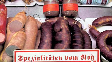 Aus bestem Fleisch. Die Wursttheke in der Rossschlächterei Plaumann.