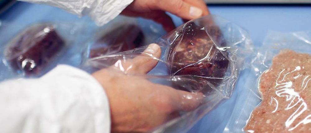 Pferdefleisch. Im Landeslabor werden Proben auf die DNA von Pferden untersucht.