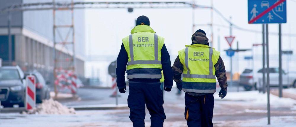 Platzmeister. Sie sorgen für Sicherheit auf dem BER-Gelände.