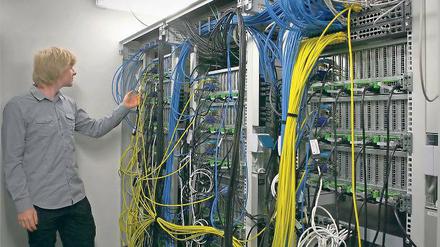 Immense Kapazität. Der Supercomputer am HPI hat 1500 Prozessorkerne, rund 30 Terabyte Arbeitsspeicher und über 200 Terabyte Festplattenspeicher.