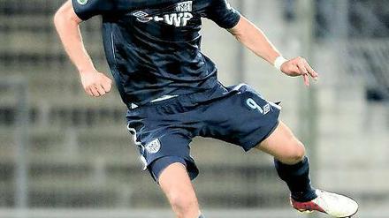 Auf der Suche nach dem zweiten Tor. Babelsbergs Stürmer Markus Müller.