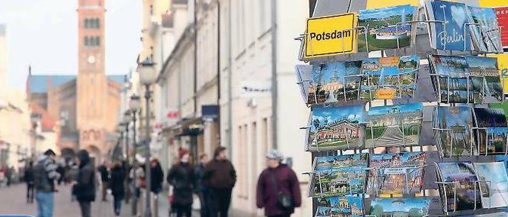 Zahlen für Touristen: Händler und Gastronomen in der Brandenburger Straße dürften die neue Tourismusabgabe besonders stark zu spüren bekommen. Die Unternehmer Carolin Stabe, Anke Stemmann und Arndt Gilka-Bötzow (v.l.n.r.) sind empört.