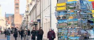 Zahlen für Touristen: Händler und Gastronomen in der Brandenburger Straße dürften die neue Tourismusabgabe besonders stark zu spüren bekommen. Die Unternehmer Carolin Stabe, Anke Stemmann und Arndt Gilka-Bötzow (v.l.n.r.) sind empört.