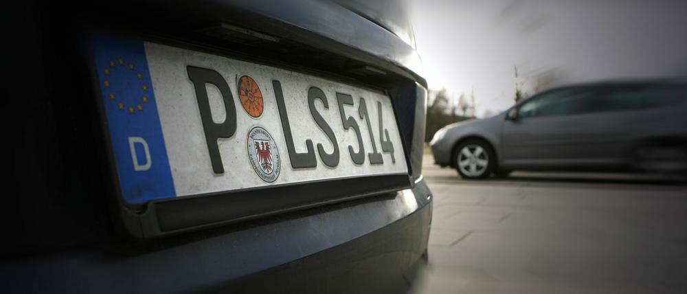 Auch in Potsdam bei Dieben begehrt: KfZ-Kennzeichen.