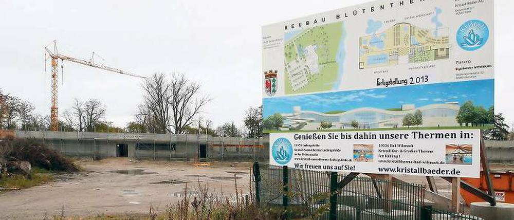 Zaghafte Fortschritte. Der Rohbau der Blütentherme sollte bereits stehen. Zu sehen ist bislang aber nur das Erdgeschoss – noch ohne Decke.