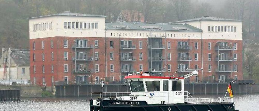 Beste Lage. Nach Klagen über Gift-Belastung ziehen einige Eigentümer des Schinkelspeichers vor Gericht.