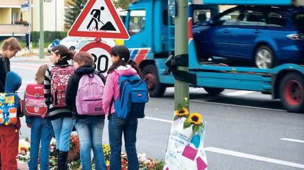 Tragisch. Immer wieder sterben in Berlin und Brandenburg Kinder im Straßenverkehr, in der Hauptstadt war das auch schon 2013 der Fall.