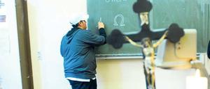 Schule kirchlicher Prägung. Mit 50 Schülern will die Fördergemeinschaft für Schulen in freier Trägerschaft die 7. Klasse eines reinen Jungengymnasiums eröffnen. In der Stadt gibt es weiterhin Vorbehalte gegen die Pläne.