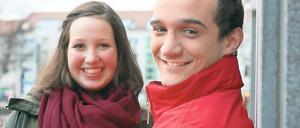 Botschafter. Viktoria zeigt Gustavo aus Brasilien ihre Stadt.