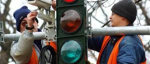 Schwielowsee sieht rot: Nicht nur Potsdams Pförtnerampeln geben dort Anlass zur Kritik.