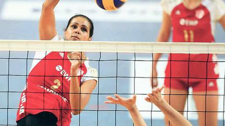 Zuletzt beste Potsdamerin. KC-Kapitänin Kathy Radzuweit am Netz.