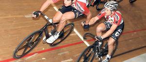 Die Runde vor der La Ola. Show muss sein, sagt Franco Marvulli (links), „aber erst nachdem ich gewonnen habe“.