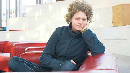Alleine unter Jungs: Die angehende Informatikerin Elina ist meist von Jungs umgeben. Am Hasso-Plattner-Institut sind immerhin 20 Prozent der Informatik-Studenten weiblich. Im April macht die junge Stahnsdorferin zunächst ihr Abitur.