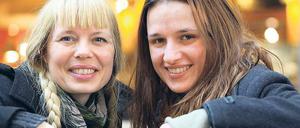 Unterwegs im Land der Trolle. Silvia Ladewig (l.) und Cosima Hoffmann erzählen und besingen nordische Mythen.