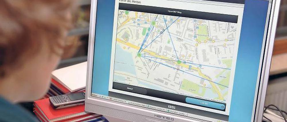 Kostenlos ins Netz gehen. Auf www.freifunk-potsdam.de steht, wo in Potsdam die kostenlosen Internet-Zugänge sind.