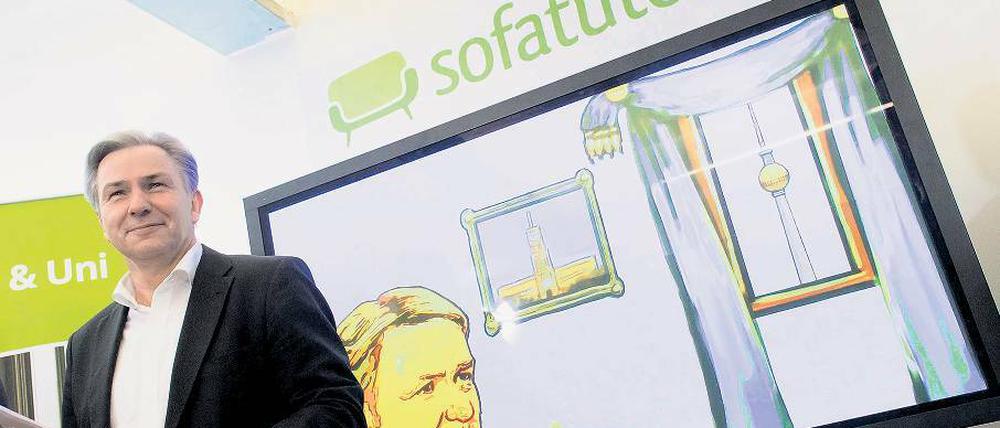 Hier ist er beliebt – trotz BER-Desaster. Berlins Regierender Bürgermeister Klaus Wowereit kann sich bei einem Berliner Start-up sogar sein eigenes Bild bewundern.