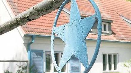 Eingangstor zum Areal der Krampnitz-Kasernen.