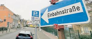 Winterliche Beschaulichkeit. An Saisonwochenenden regiert in der Straße der Einheit zur Fähre das Chaos.