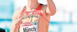Premiere im SC-Potsdam-Trikot. Der letztjährige Olympiateilnehmer Markus Münch tritt morgen erstmals für seinen neuen Verein an – aber nicht mit dem Diskus, den er auch schon bei Welt- und Europameisterschaften warf, sondern ausnahmsweise mit der Kugel.