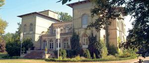 Zu reich. Die Gemeinde Schenkendorf – hier das Schloss im Ort – gehört zu den rund zehn finanzstarken Kommunen im Land, die zugunsten ärmerer Gemeinden eine Sonderabgabe zahlen sollen.