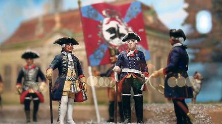Souverän. Der alte Fritz, hier als Zinnfigur mit Stock, war sein eigener Chef - und der von allen anderen. Heute haben viele etwas zu sagen. Das ganze Jahr 2012 lang fragten die PNN die Potsdamer nach ihren Herrschaftsphantasien.