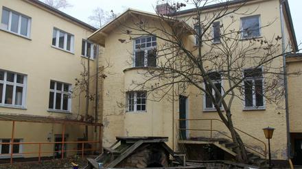 Die drohende Schließung des Atelier- und Kulturhauses „Scholle 51“ in der Geschwister-Scholl- Straße sorgt für Streit.