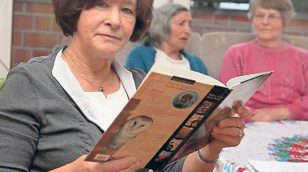 Bringt Geduld mit. Die Potsdamerin Helga Zimmer kümmert sich seit fünf Jahren ehrenamtlich um Menschen mit Demenz.