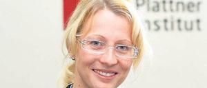 Anja Bog (30)  ist die dritte Doktorin des Hasso Plattner Instituts (HPI). Sie stammt aus Weißenfels in Sachsen-Anhalt. In ihrer Promotion hat sie sich mit dem Leistungsvergleich von Datenbanken auseinandergesetzt. In Zukunft wird sie für SAP arbeiten.