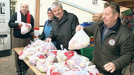 Knackige Äpfel. Eine Tonne Obst wurde an Bedürftige verteilt.
