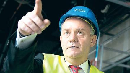 Wohin geht es? Dem BER-Geschäftsführer steht eine schwere Woche bevor.