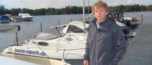 Bothe am Steg. Die Bauaufsicht bedroht die Existenz seiner Firma.