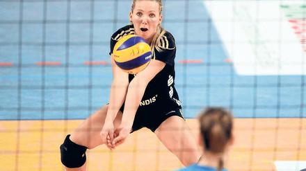 Zuversichtlich nach Vilsbiburg. Lisa Rühl spielt ihre dritte Saison als Libera des Volleyball-Erstligisten SC Potsdam.