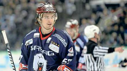 Jetzt Ice Tiger statt Eisbär. Daniel Weiß spielt bereits heute für Nürnberg.