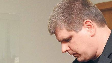 Ohne Worte. Christian Goetjes, Ex-Schatzmeister der brandenburgischen Grünen, schweigt bislang zu den neuen Vorwürfen, er betreibe einen Escortservice.