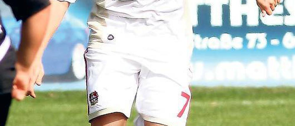 Neu in Leverkusen und gleich Kapitänin. Die Ex-Potsdamerin Isabel Kerschowski will mit Bayer 04 endlich den ersten Saisonsieg. Morgen kommt Turbine zum Werksklub.