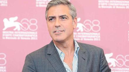 Auf der Suche. George Clooney besuchte mit einem Team aus Babelsberg mögliche Drehorte für seinen neuen Film.